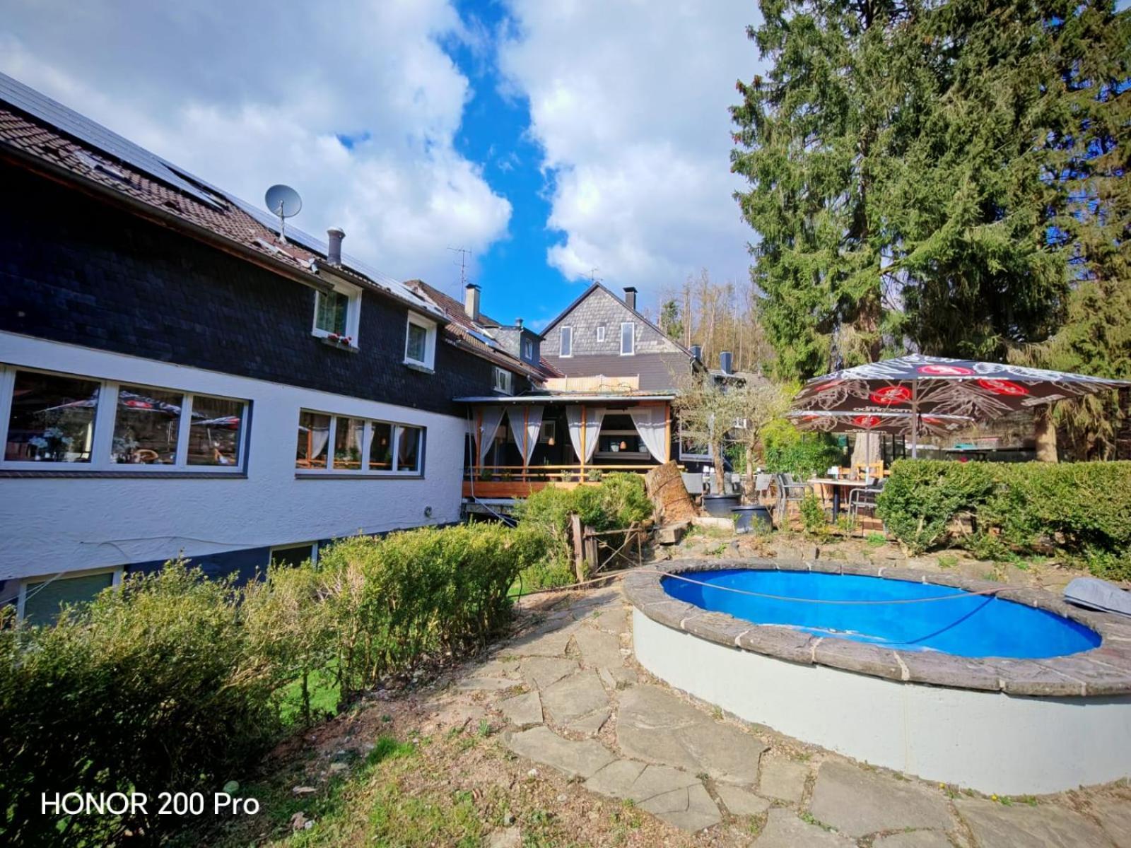 Hotel Radevormwald Exterior photo